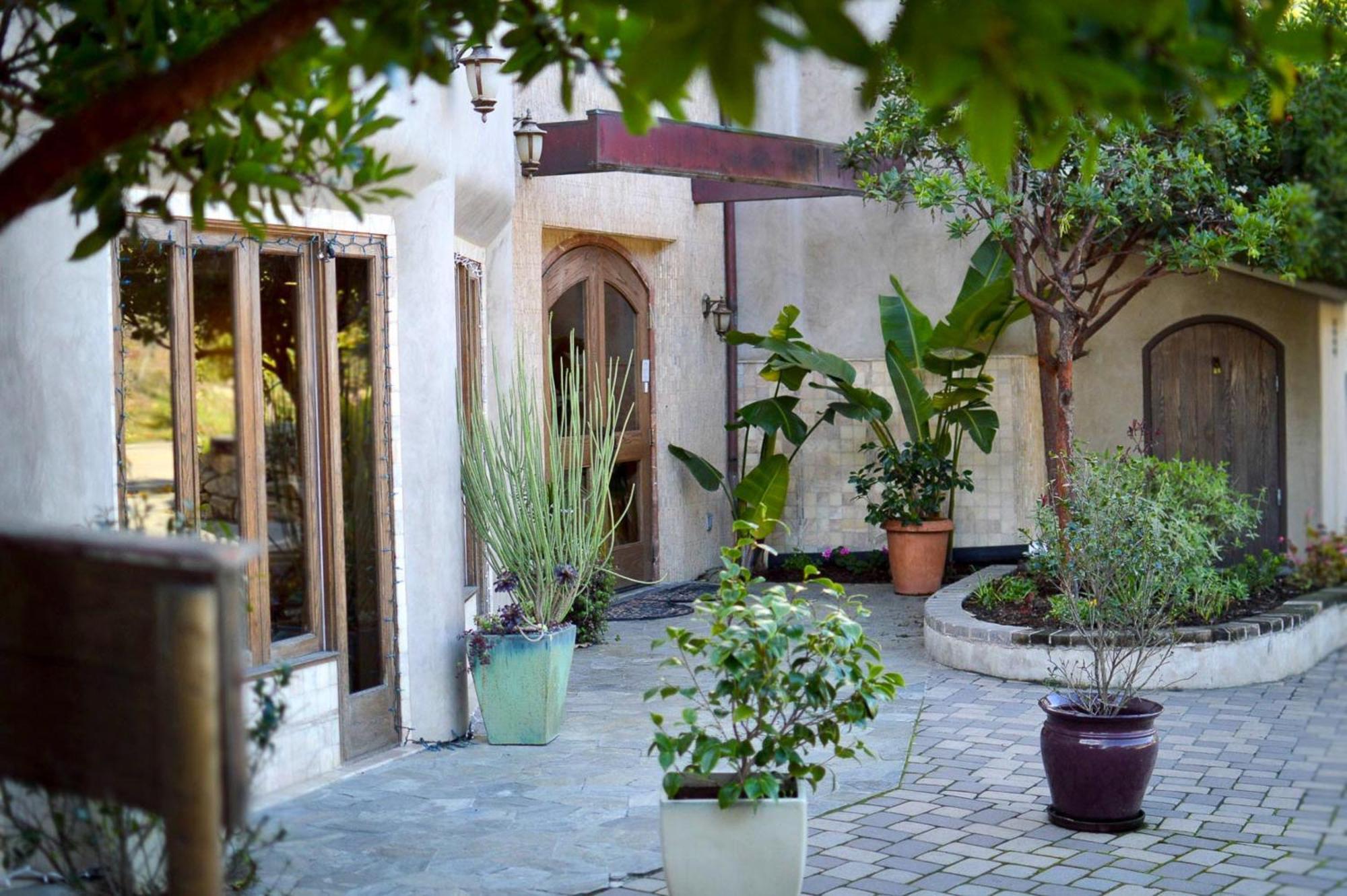 El Colibri Hotel & Spa Cambria Bagian luar foto