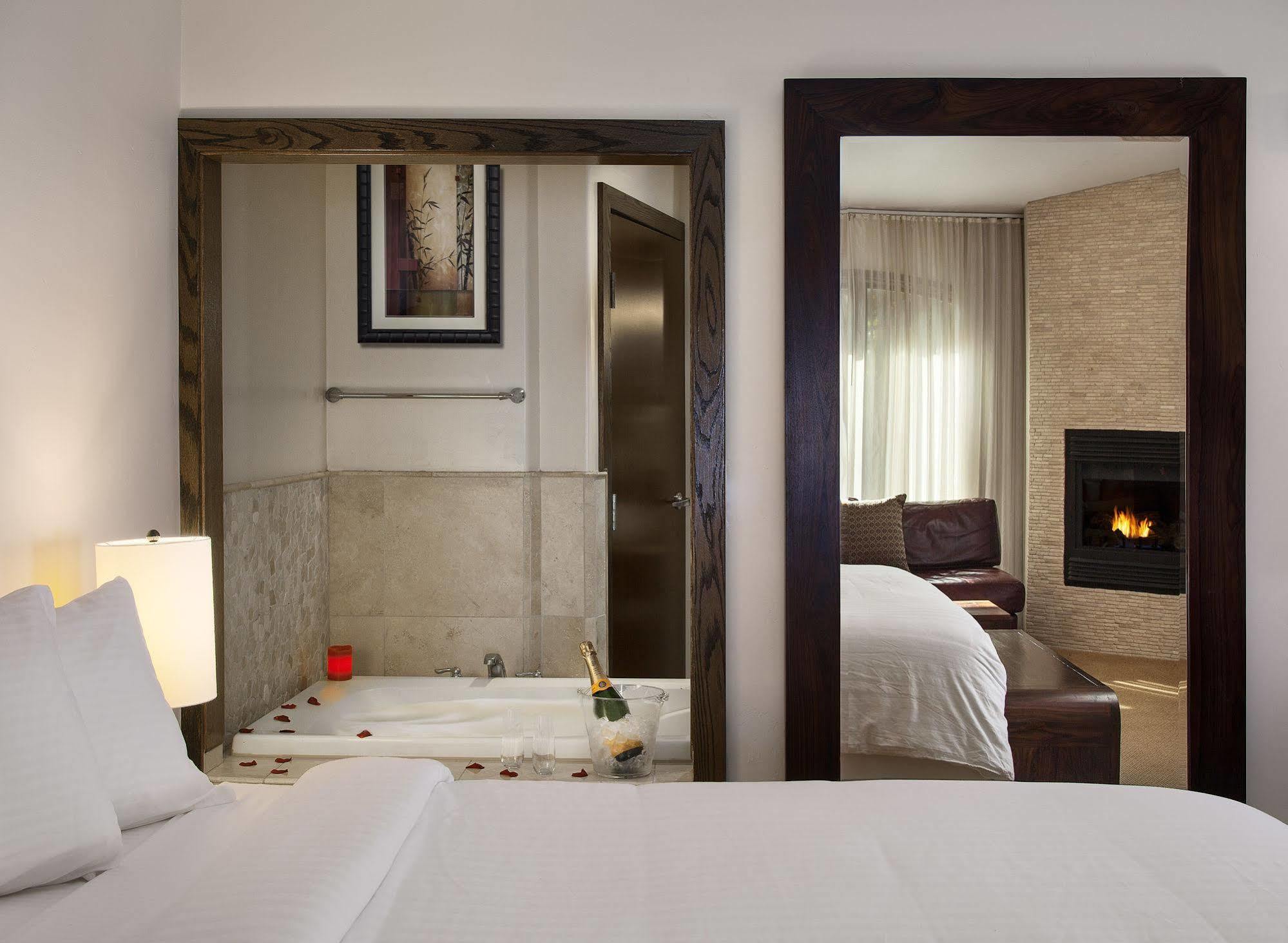 El Colibri Hotel & Spa Cambria Bagian luar foto